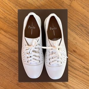 Linea Paolo Kendra White Sneakers